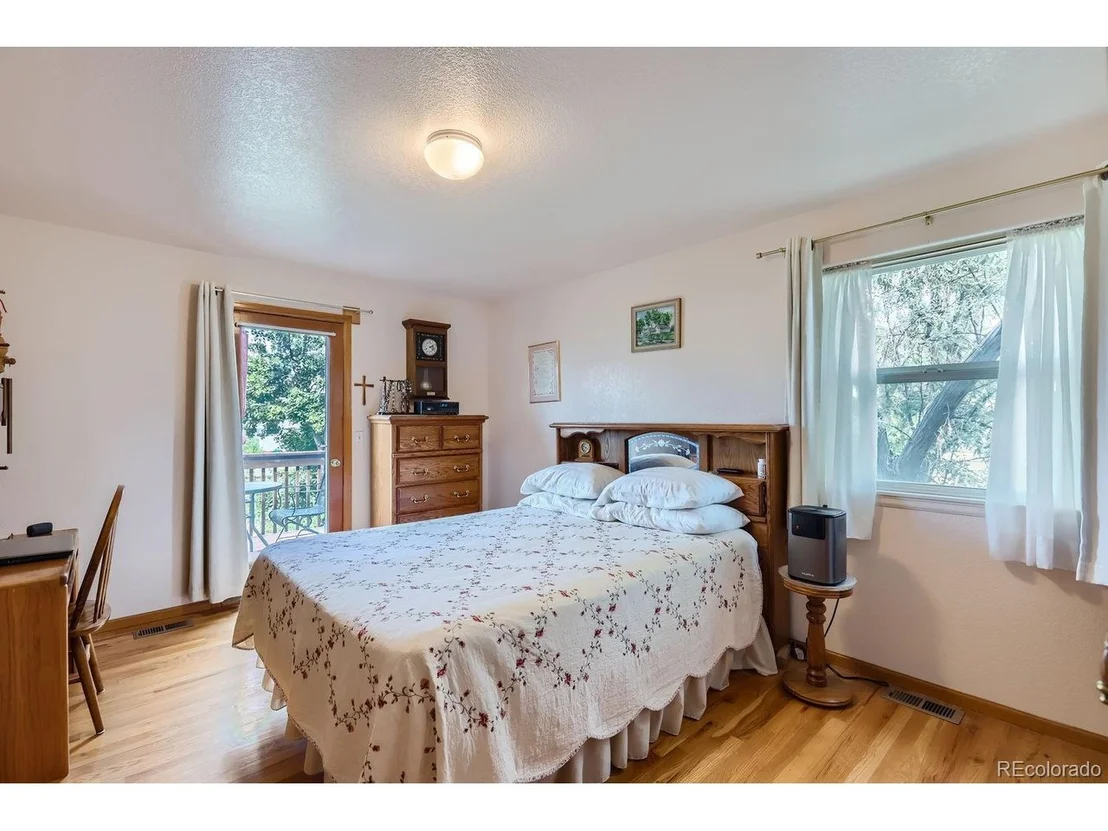 Photo of 153 Falcon Cir