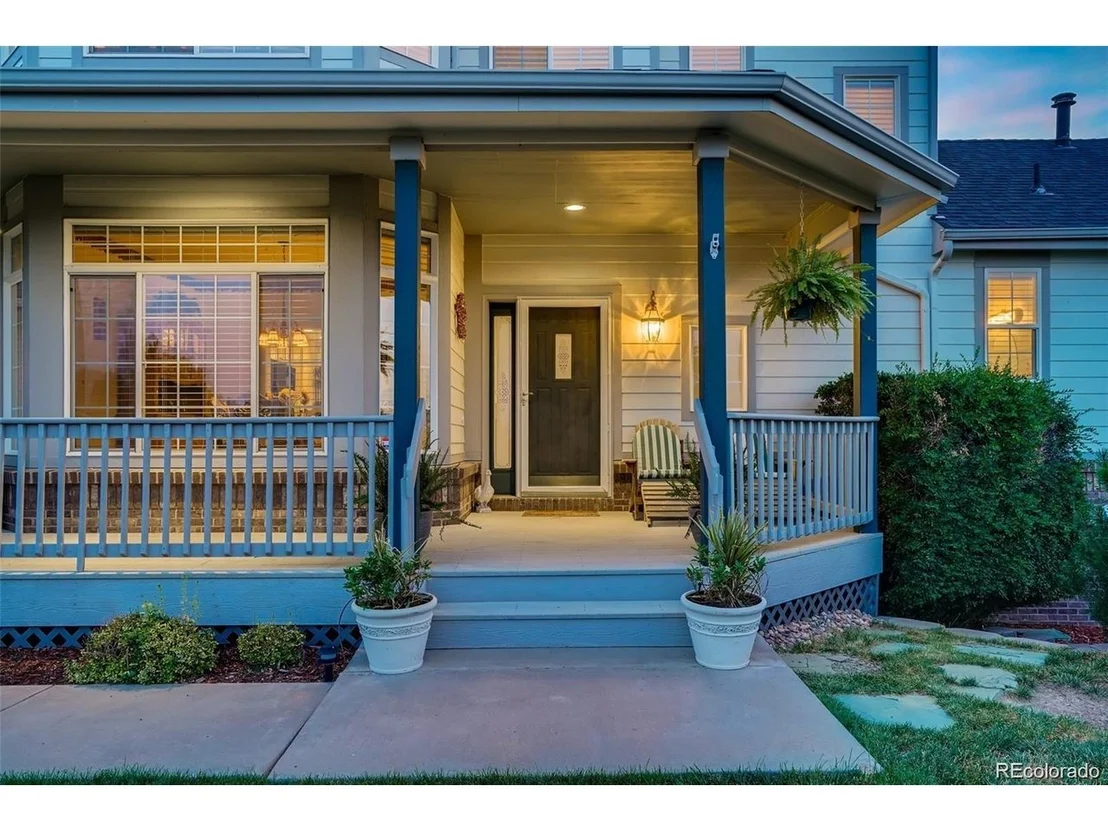 Photo of 935 Green Gables Cir Ct