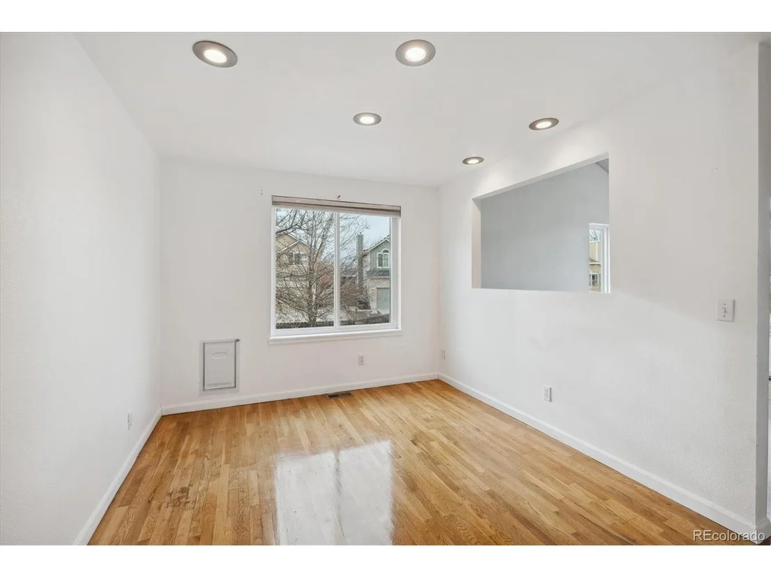 Photo of 4050 E 133rd Cir