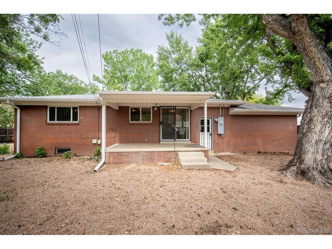 Photo of 4090 Zephyr Dr