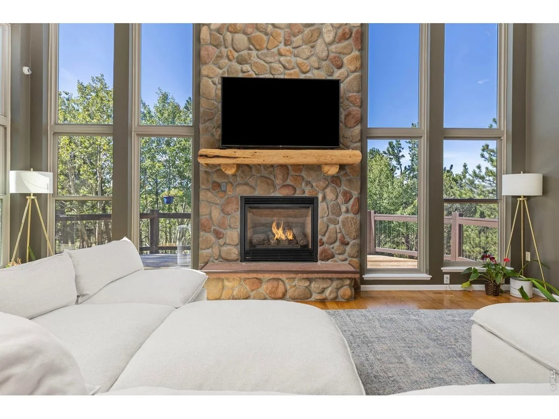 Photo of 428 Aspen Ln