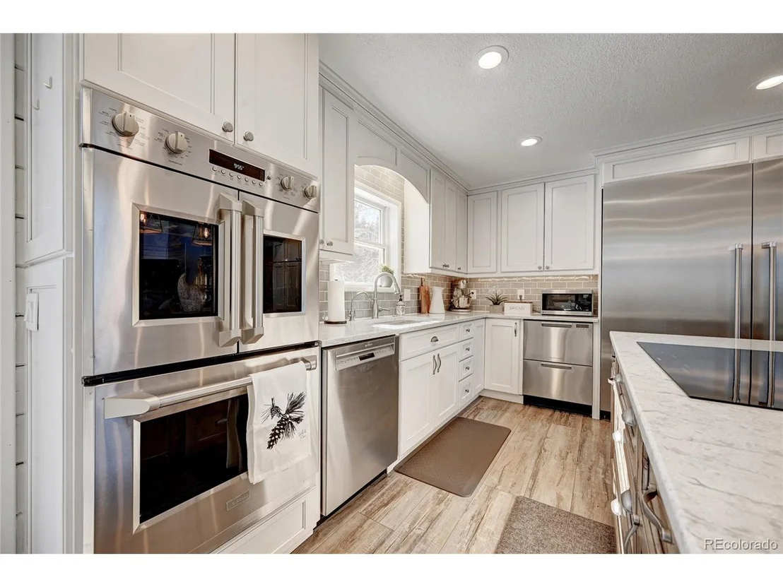 Photo of 11445 Conifer Ridge Dr