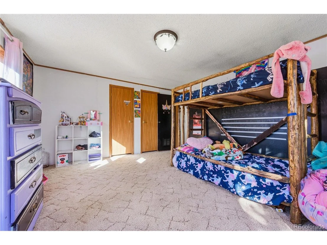 Photo of 627 Harmon Dr