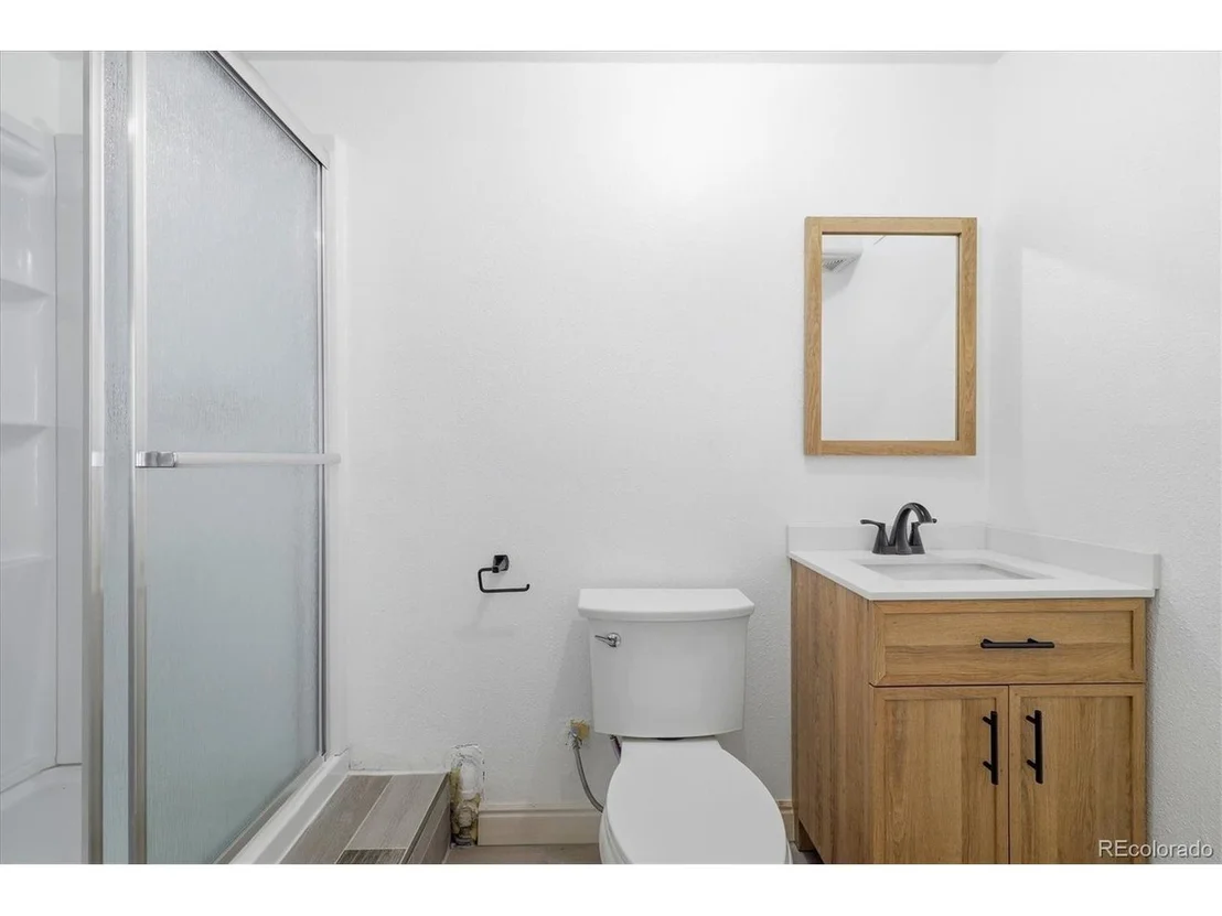 Photo of 9261 Jackson St