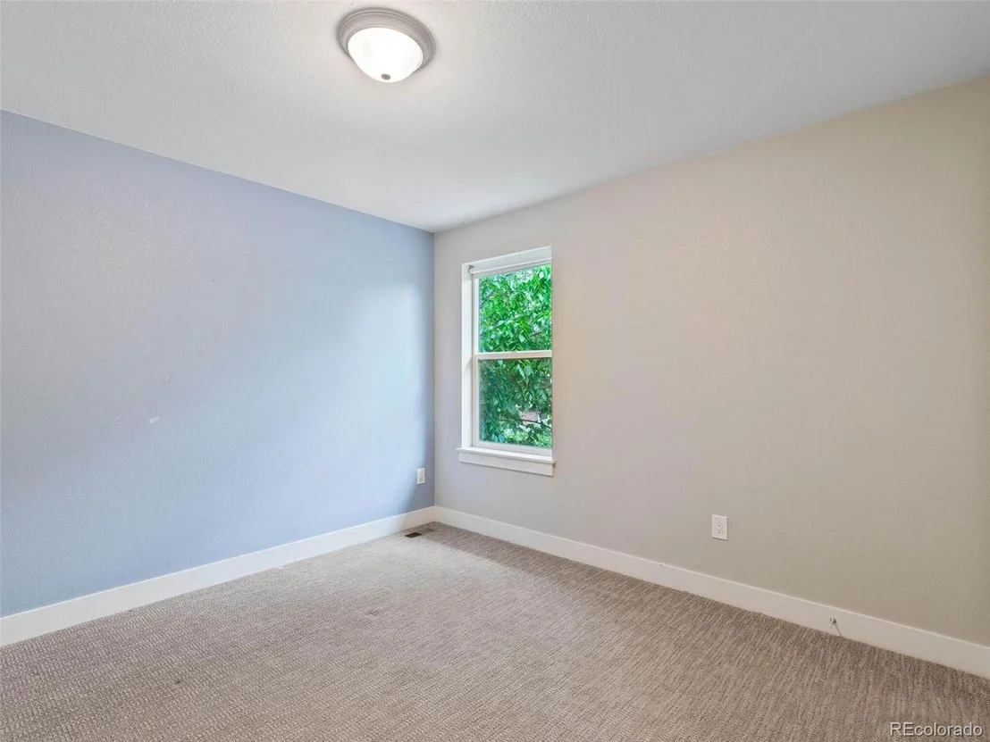 Photo of 3944 Lowell Blvd