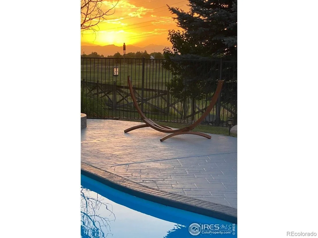 Photo of 1127 Wyndemere Cir