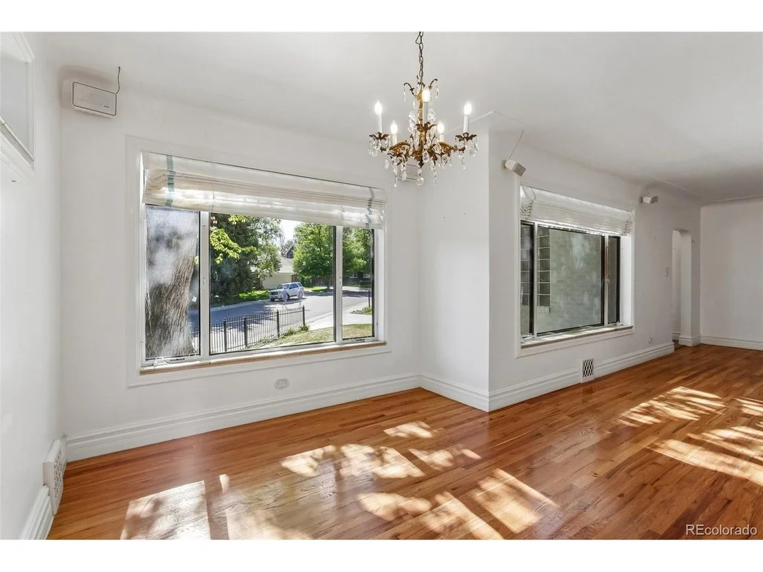Photo of 345 Grape St