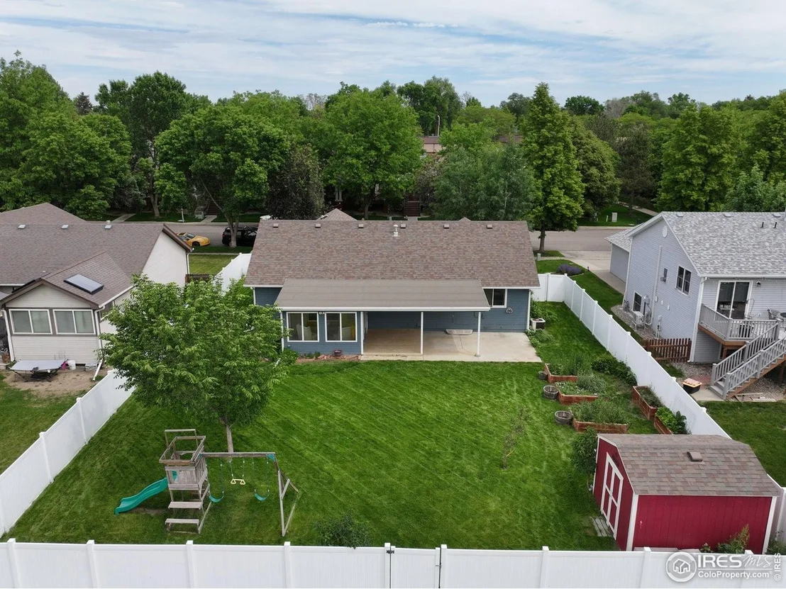 Photo of 901 Welch Ave