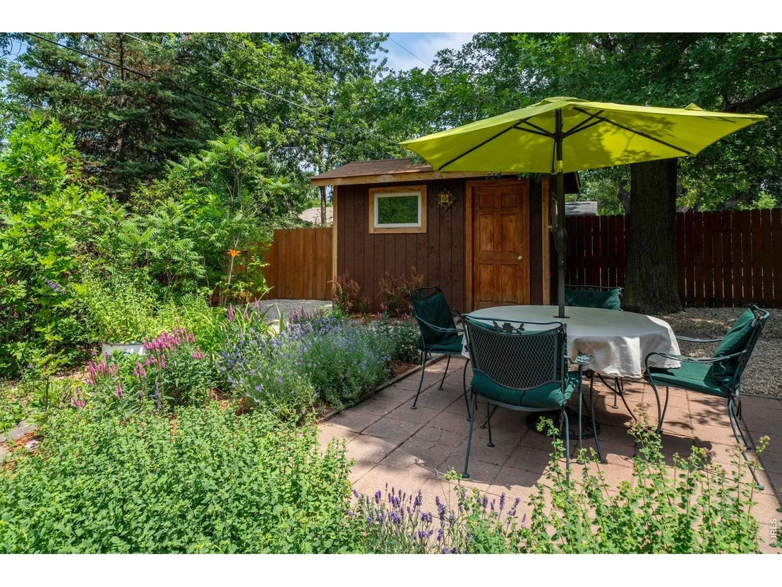 Photo of 3565 Martin Dr