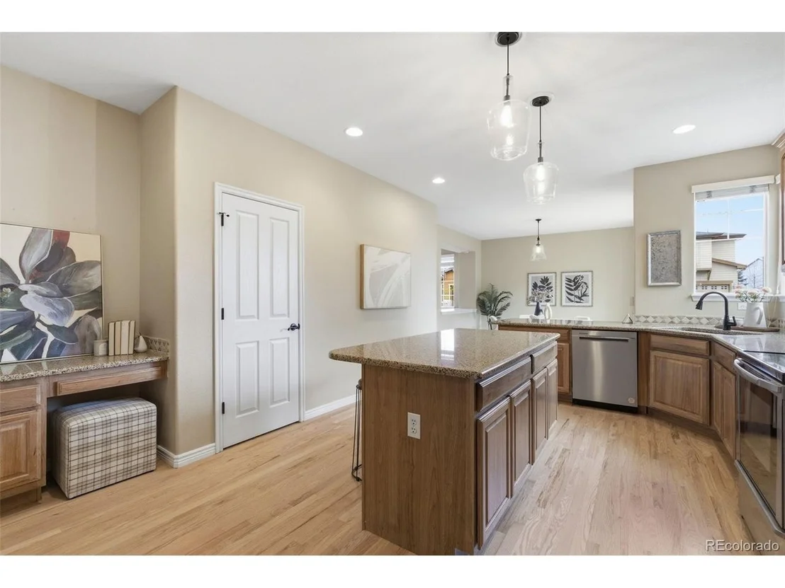 Photo of 5301 Fullerton Cir