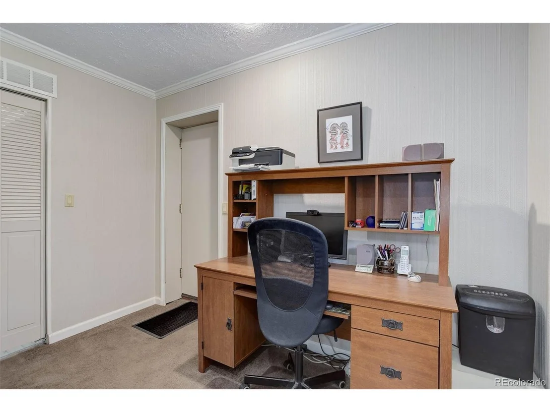 Photo of 32481 Lodgepole Dr