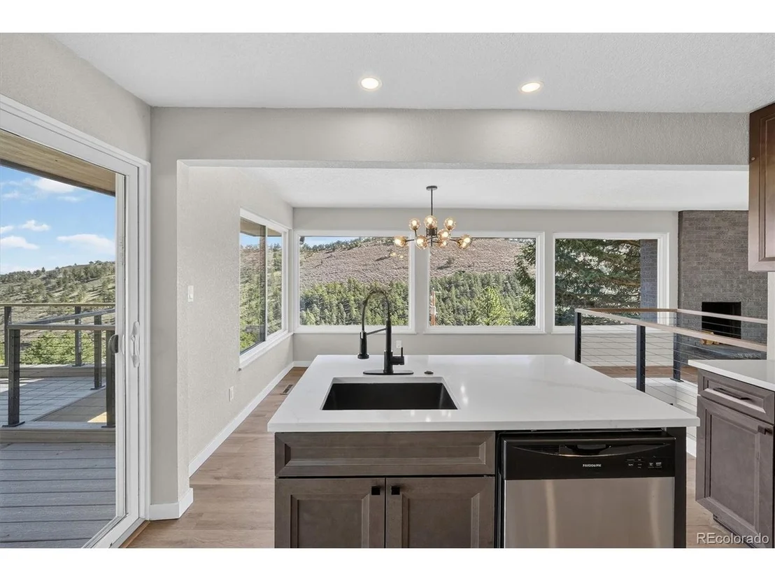 Photo of 6465 Red Hill Rd