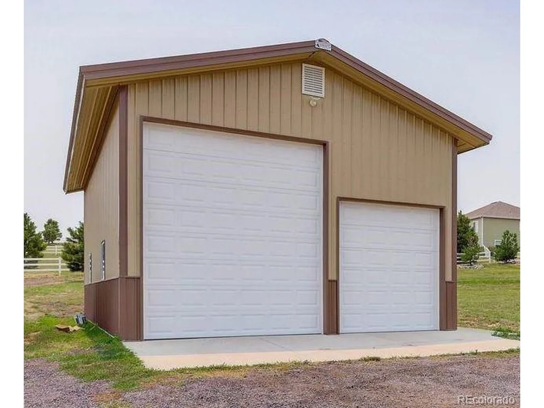 Photo of 41170 Round Hill Cir