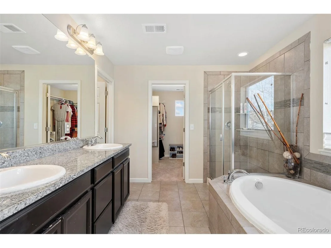 Photo of 6808 Rainier Rd