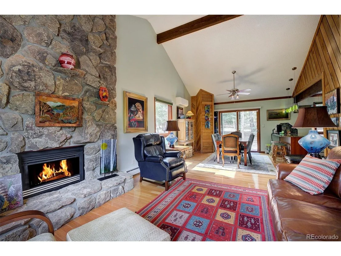 Photo of 25178 Stanley Park Rd