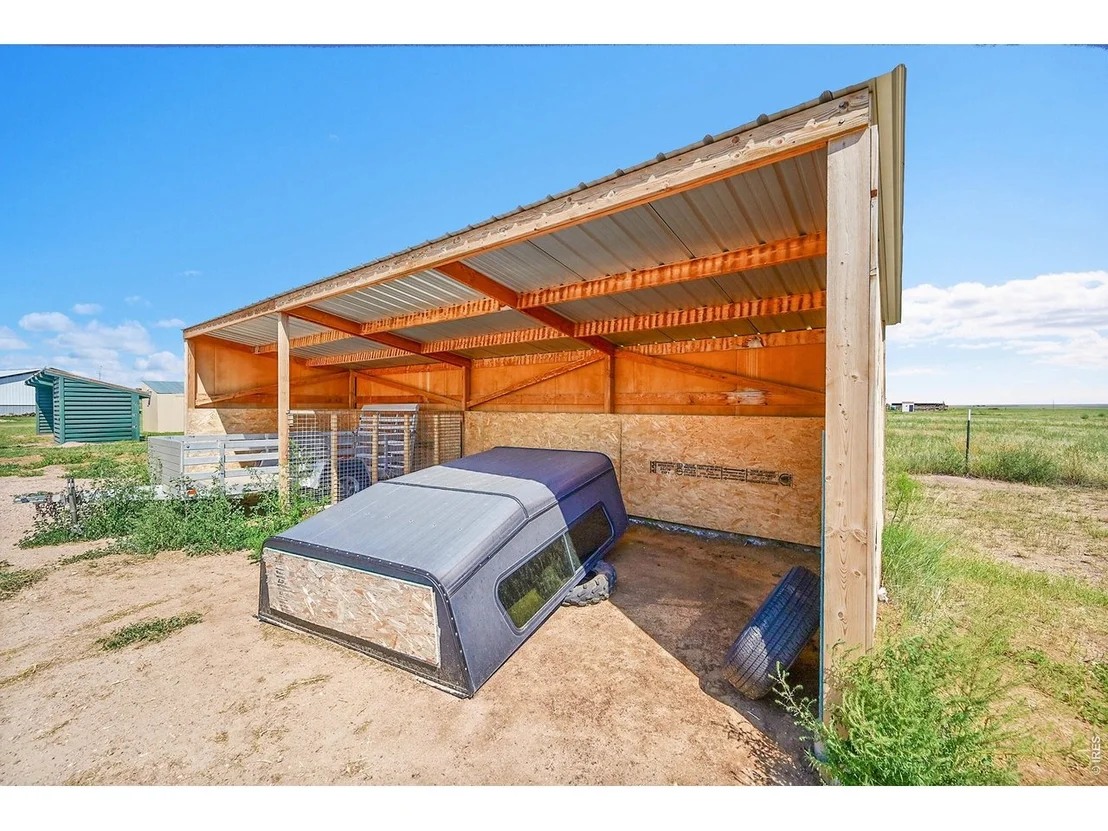 Photo of 50620 County Road 33