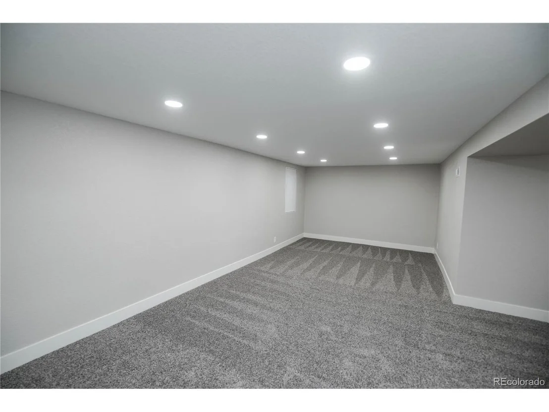 Photo of 9170 Cypress Dr