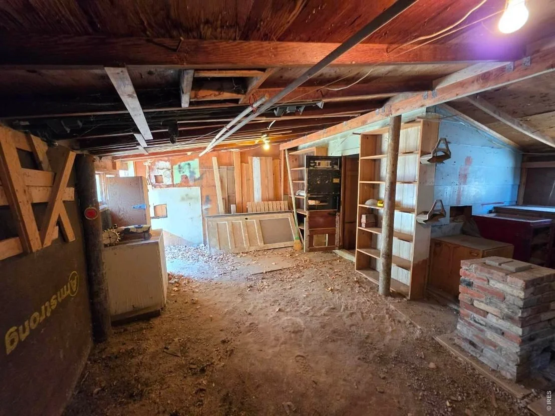 Photo of 310 N 8th Ave