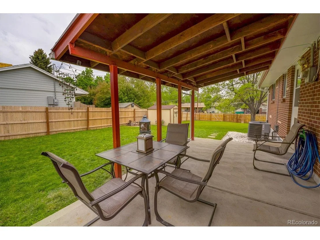 Photo of 6810 W 75th Pl