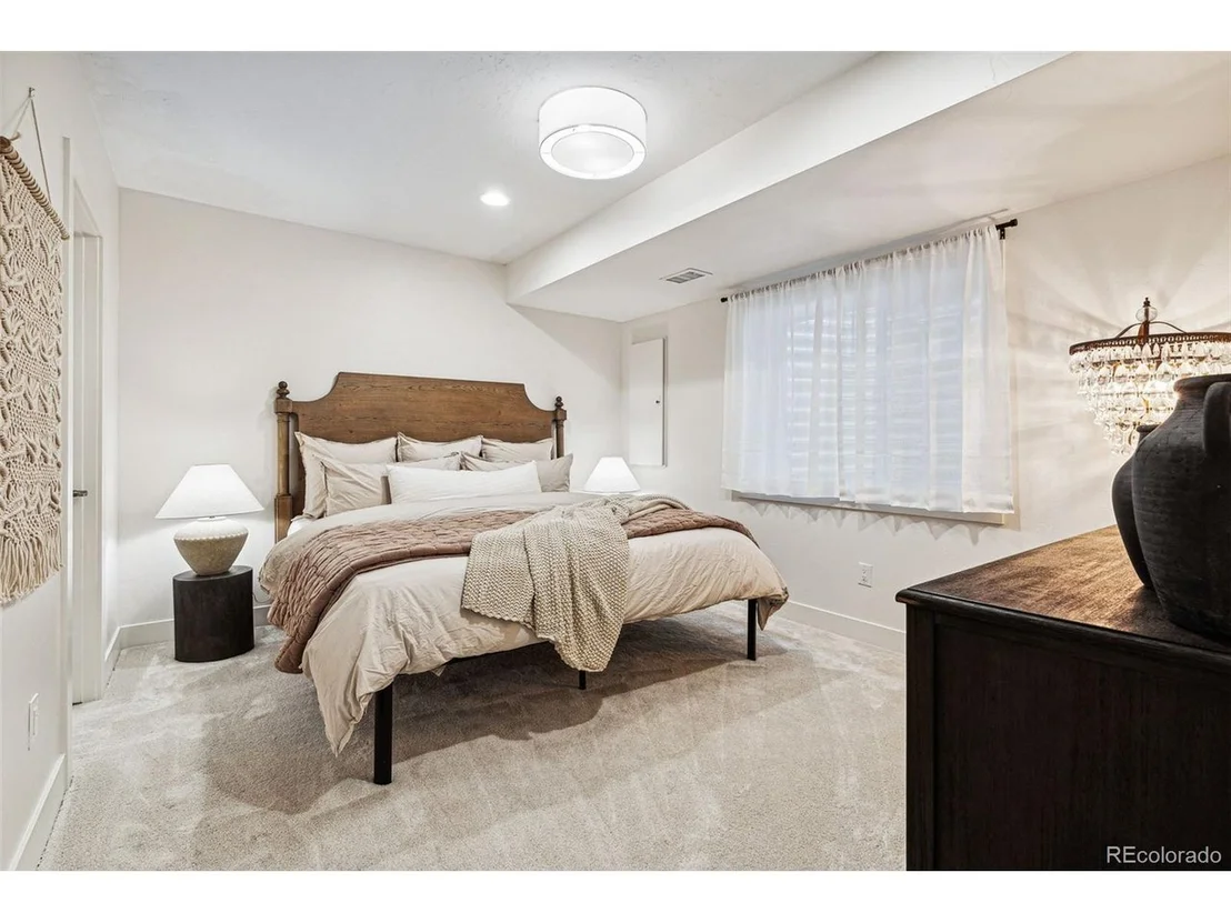 Photo of 2400 Lowell Blvd