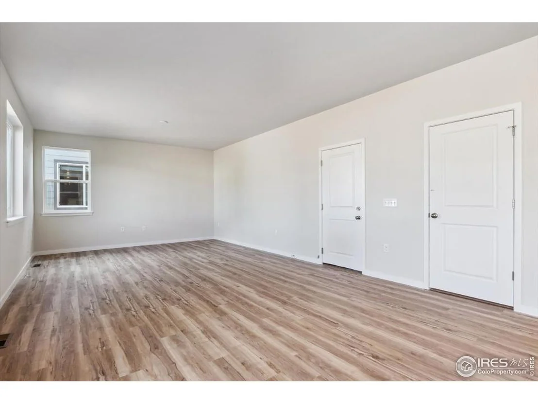 Photo of 4431 Trader St