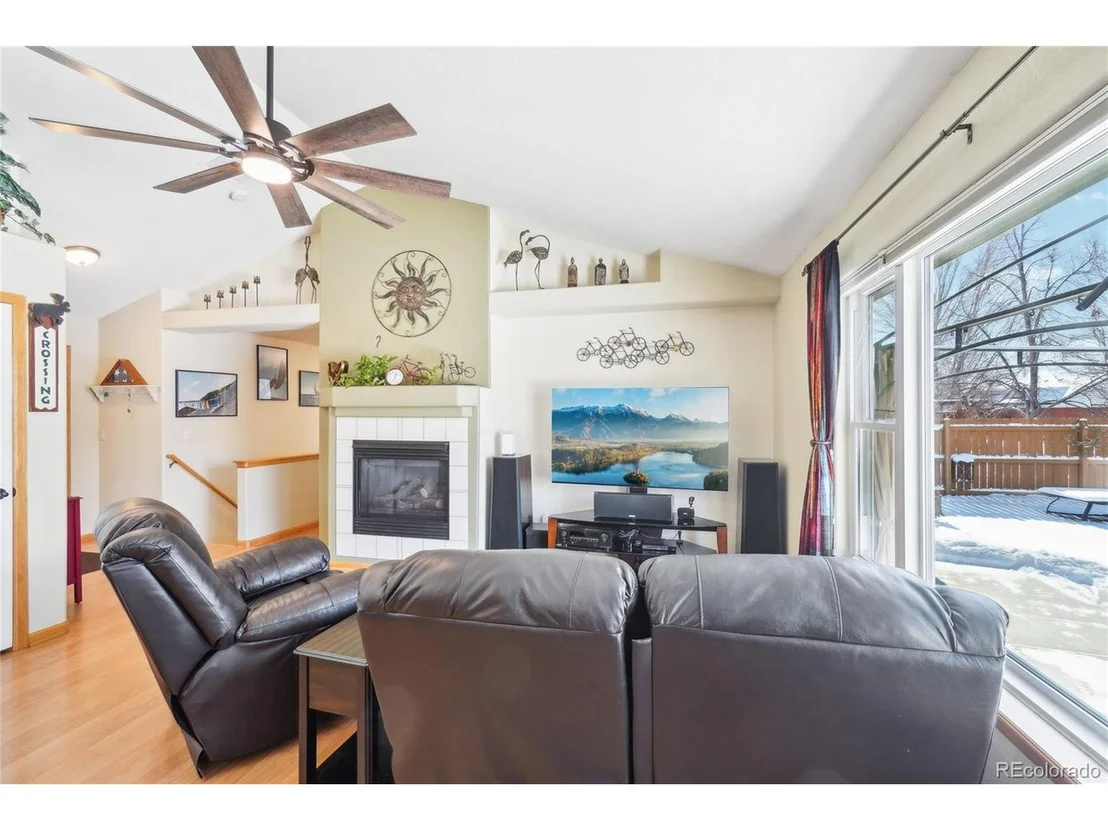 Photo of 556 Barnwood Dr