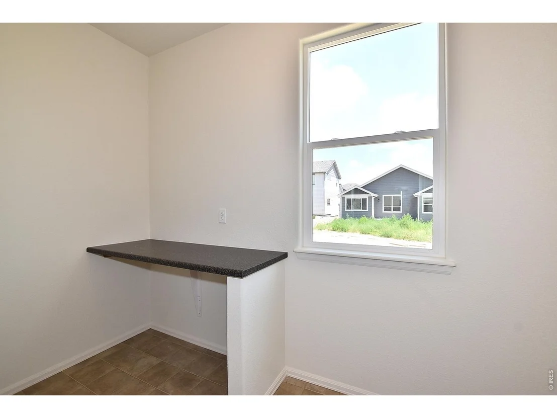 Photo of 2417 Juno Ln