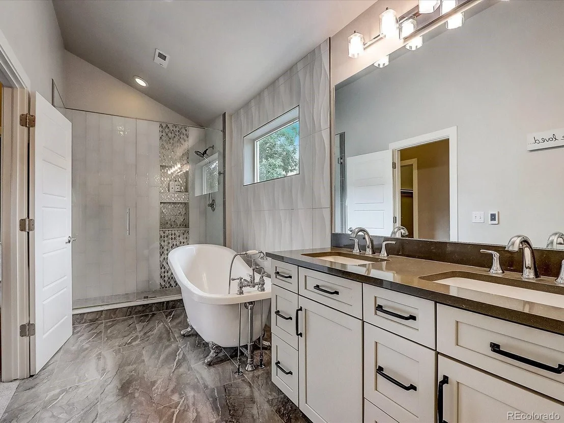 Photo of 3440 W 33rd Ave