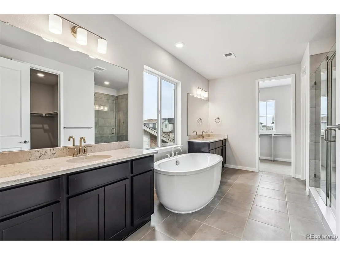 Photo of 2548 Lupton Ln