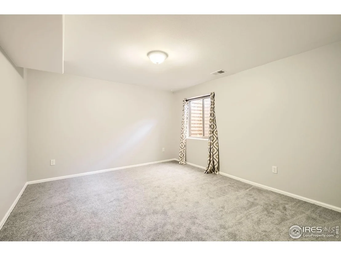 Photo of 189 Kitty Hawk Ct