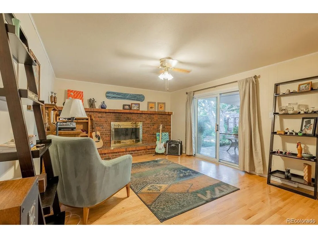 Photo of 13493 Omega Cir