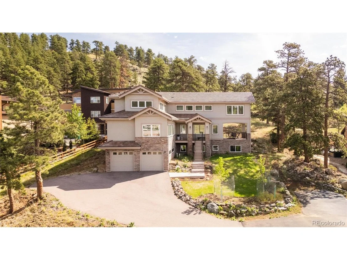 Photo of 779 Deer Rest Trl