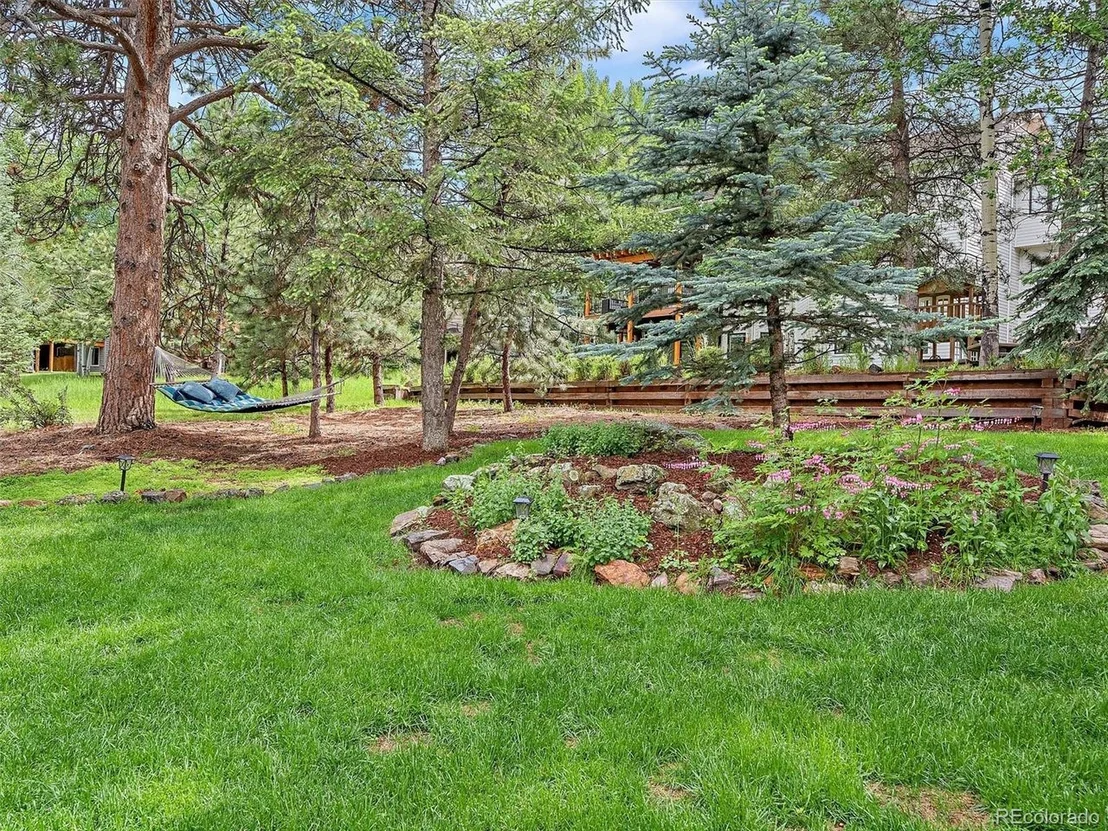 Photo of 31392 Island Dr