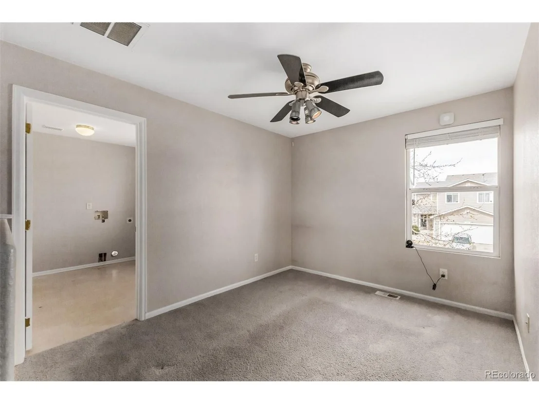 Photo of 452 E 78th Dr