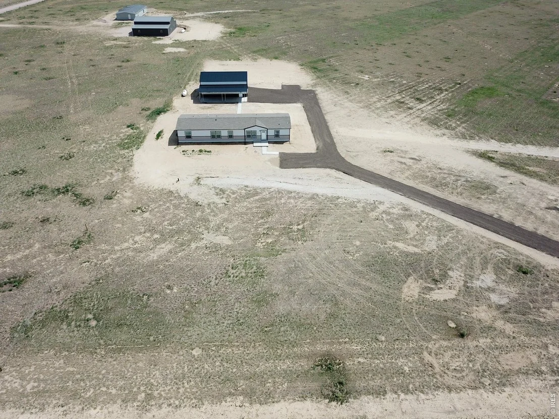 Photo of 41876 County Road 80