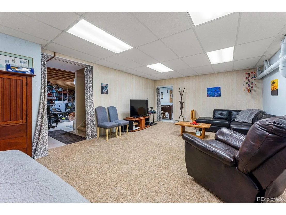 Photo of 6137 Colorow Dr