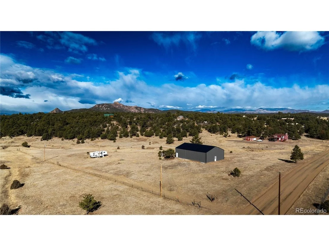 Photo of 639 15th Trl