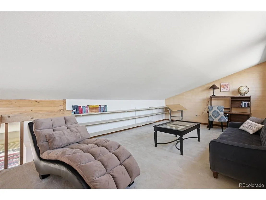 Photo of 107 Ox Yoke Ln