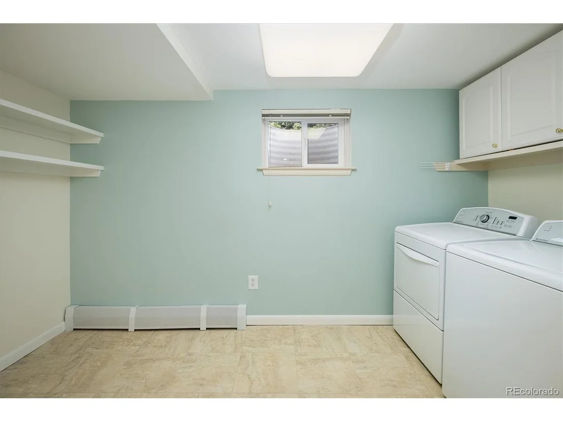 Photo of 350 Auburn St