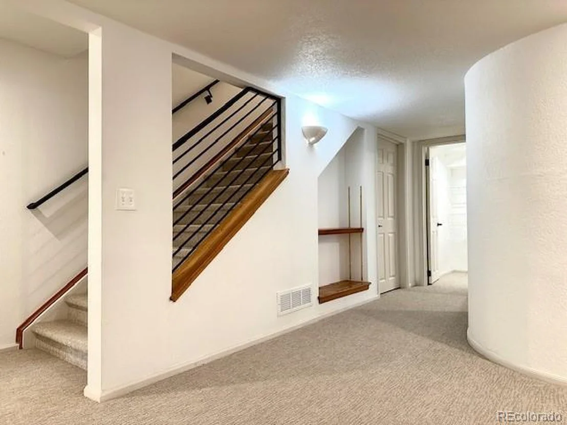 Photo of 9434 Hibiscus Dr