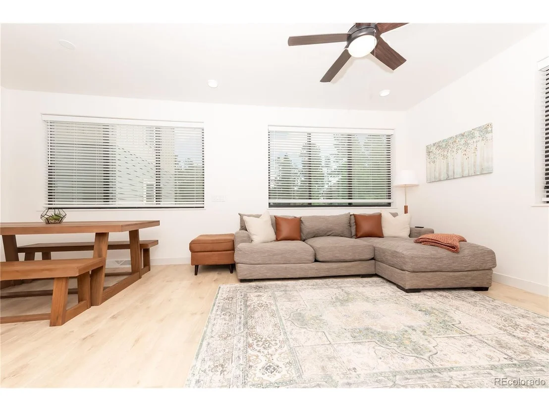 Photo of 853 Ferret Ln