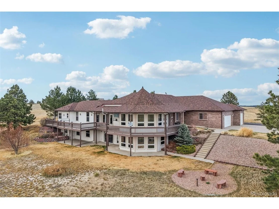 Photo of 2981 Rock Cir