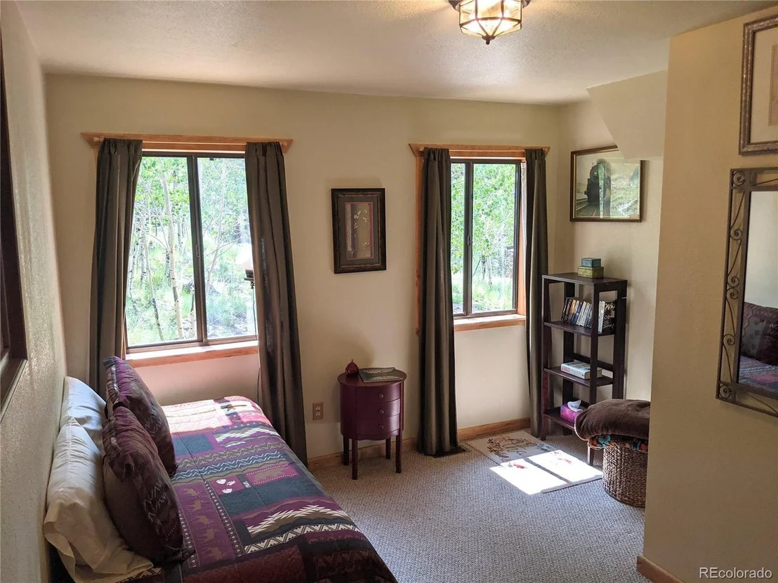 Photo of 1168 Bowstring Rd