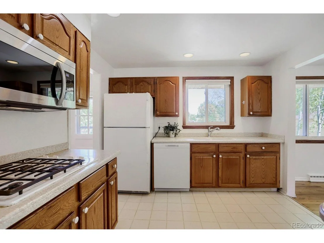 Photo of 230 Agate Way