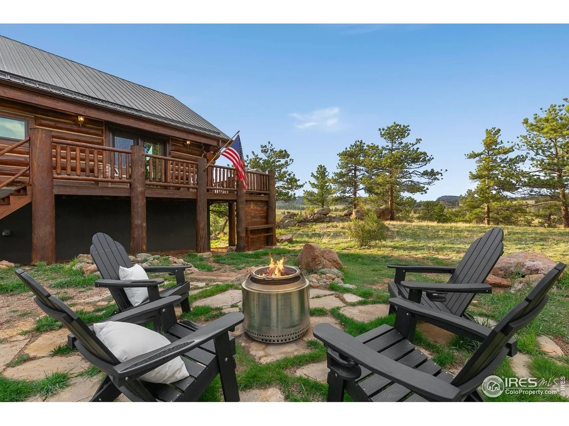 Photo of 344 Snowmass Dr