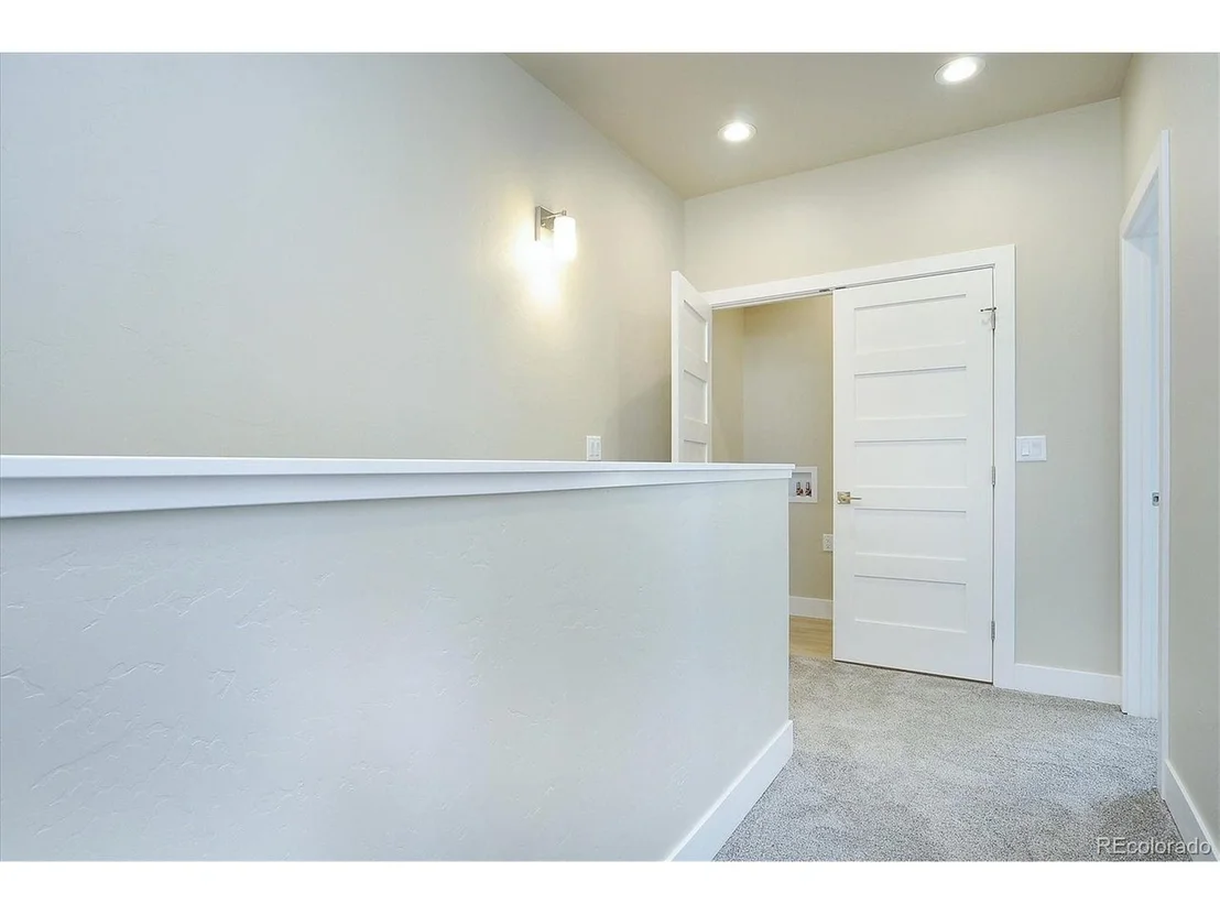 Photo of Unit B at 302 Shepherd Rd