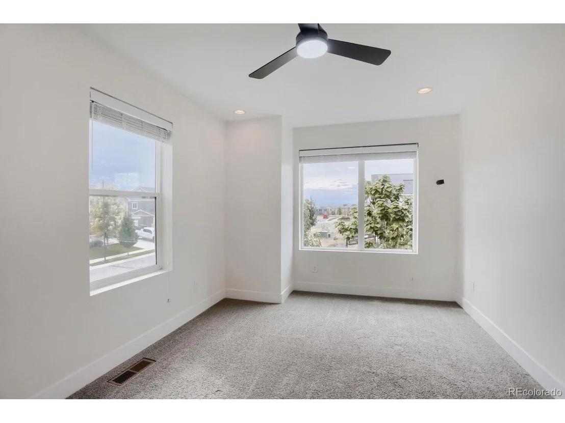 Photo of 12744 Crane River Dr