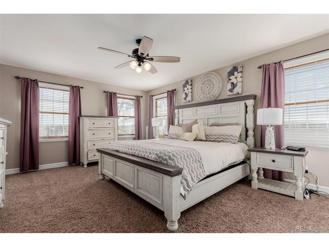Photo of 2257 Deerpath Rd