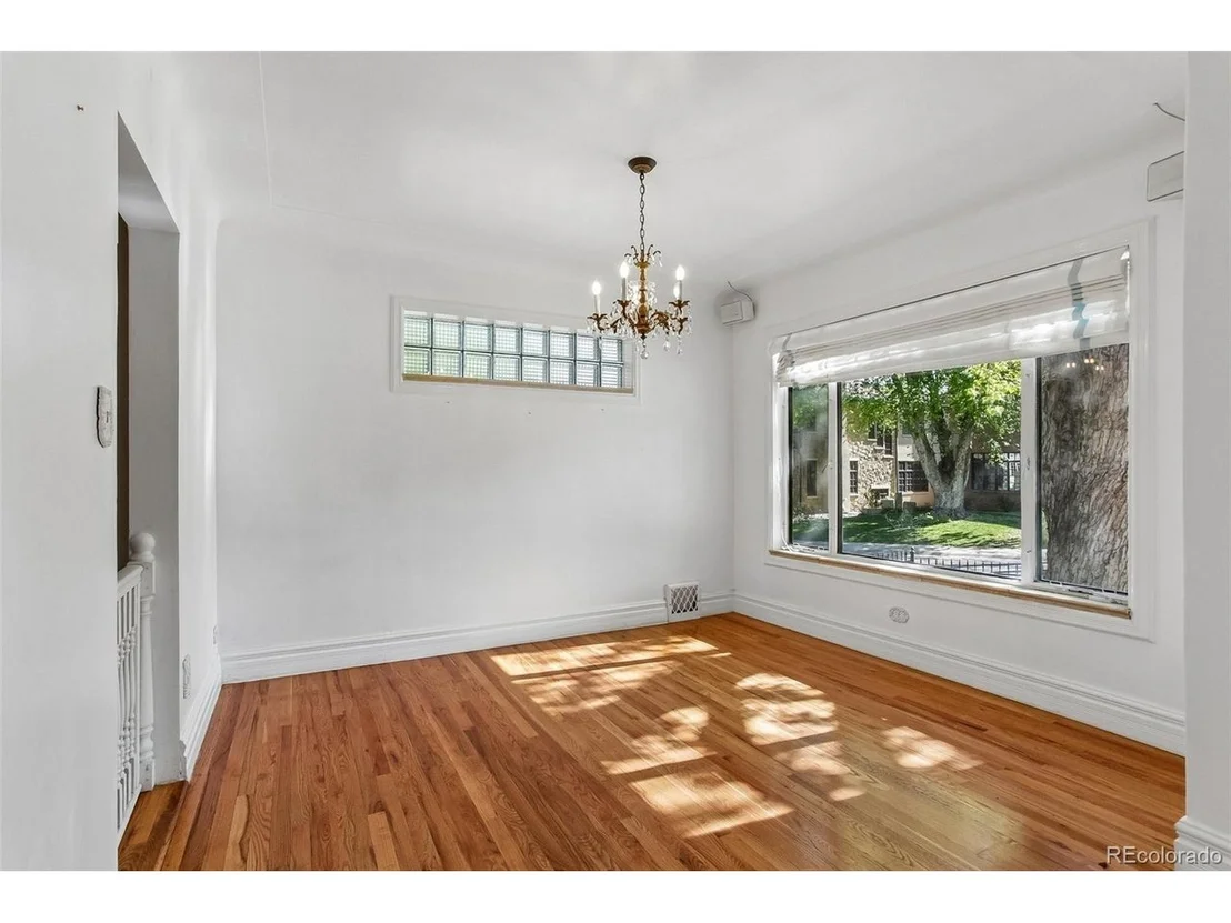 Photo of 345 Grape St