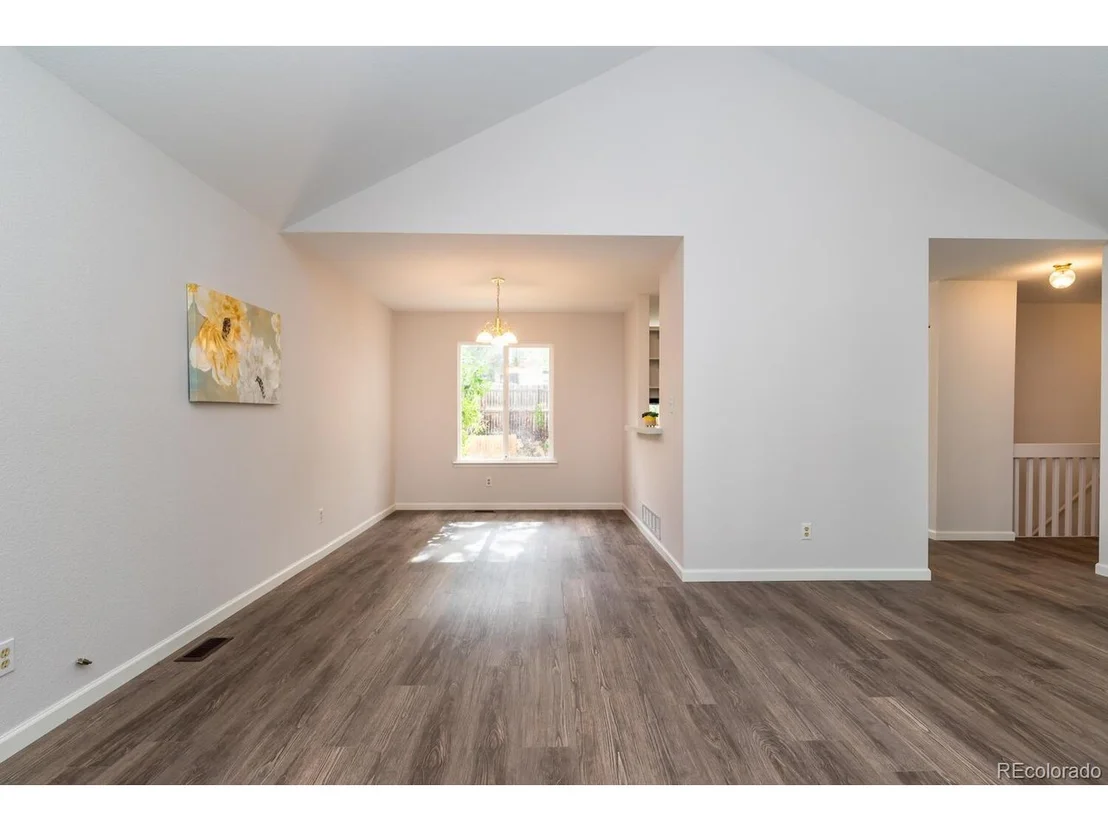 Photo of 300 Linden St